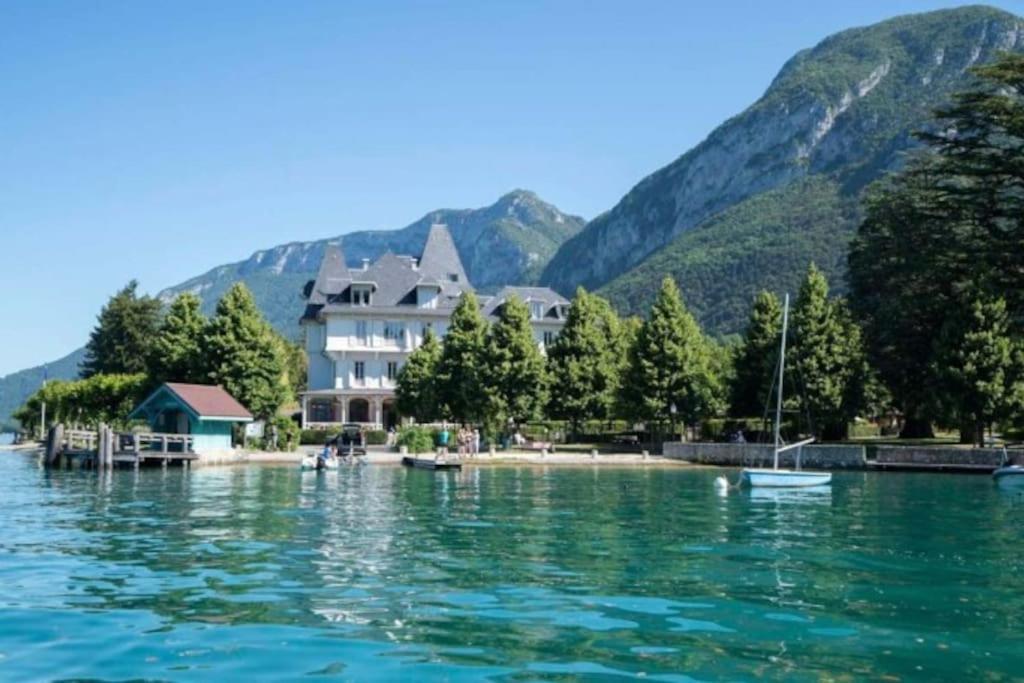 Bel Appartement Au Calme A 5 Minutes Du Village Menthon-Saint-Bernard Dış mekan fotoğraf